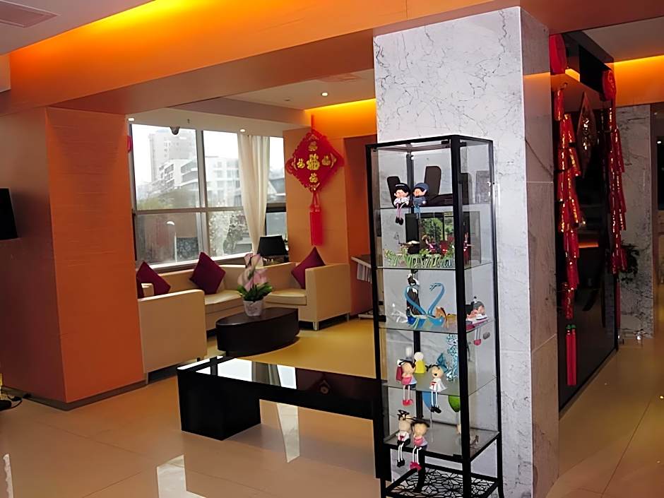Jinjiang Inn Guiyang Wenchangge Jiaxiulou Provincial Hospital Metro Station