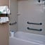 Holiday Inn Express & Suites Fairmont By IHG