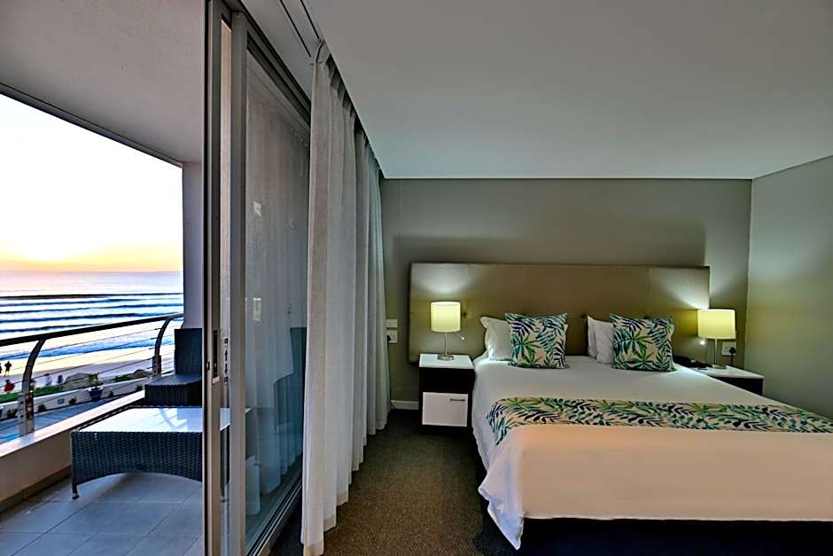 Lagoon Beach Hotel & Spa