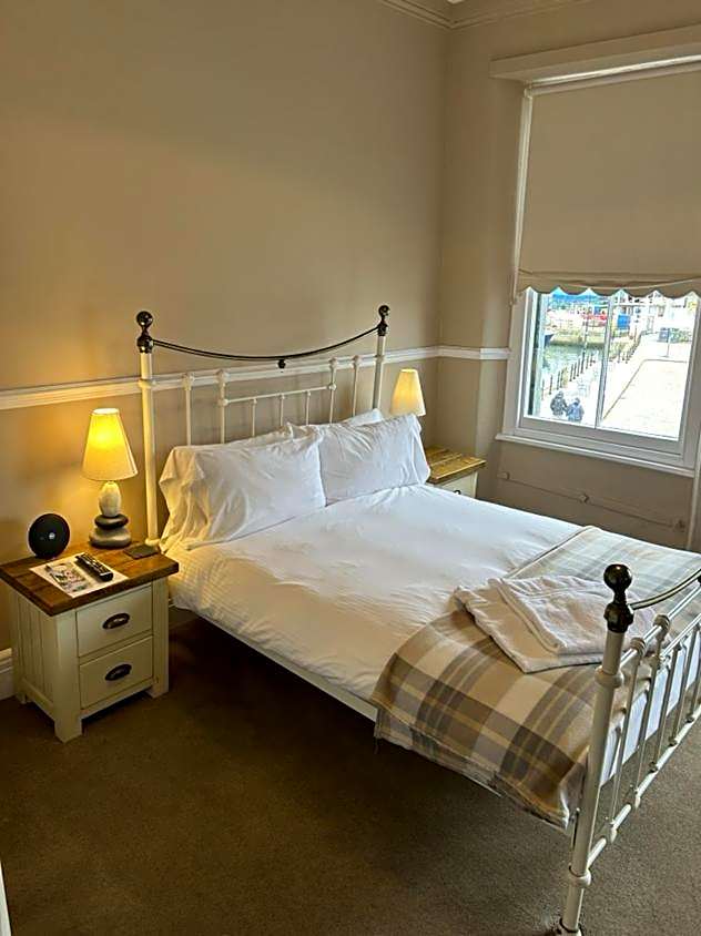 Photo 1 of 10 of Comfort, Sea View