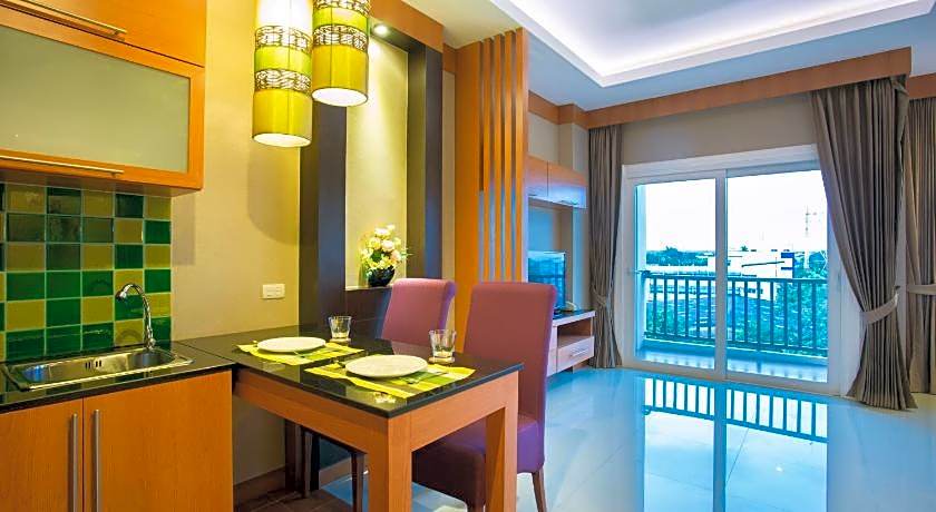 Romantic Khon Kaen Hotel
