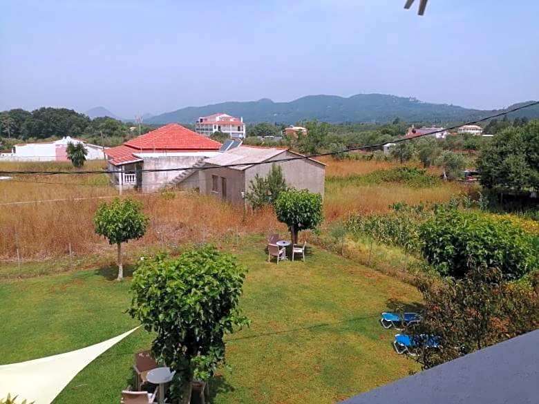 Aris Paschalia Studios