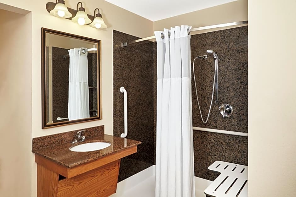 Staybridge Suites Milwaukee Airport South By IHG