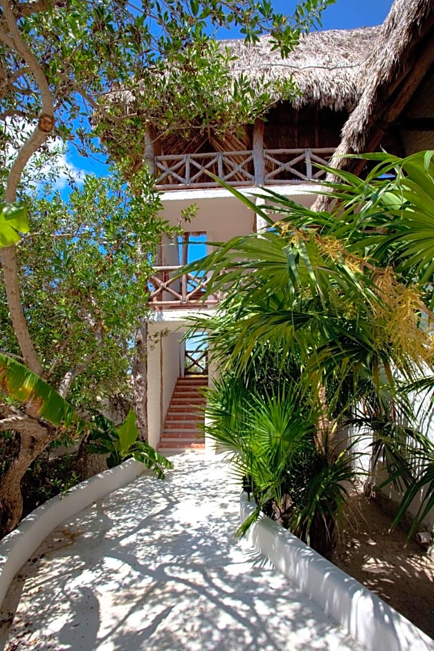 Holbox by Xaloc