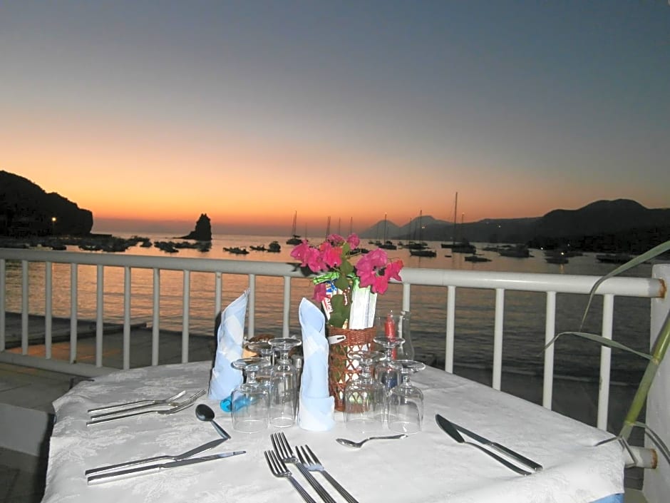 Hotel Conti