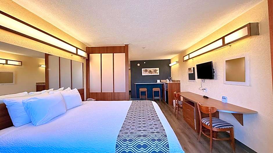 Microtel Inn & Suites By Wyndham New Braunfels