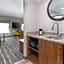 Hampton Inn By Hilton & Suites Cleveland-Beachwood
