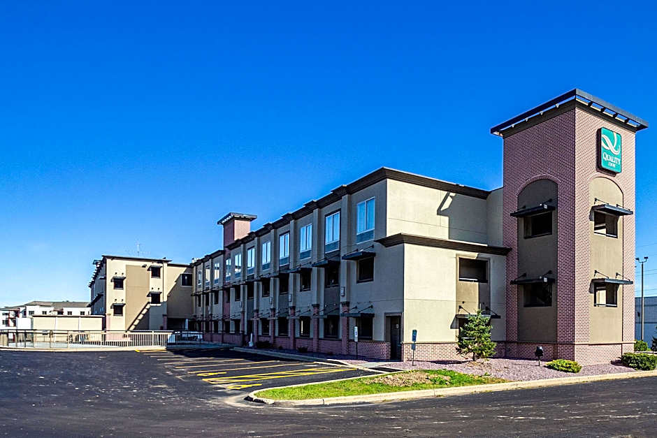 Quality Inn Milwaukee Area