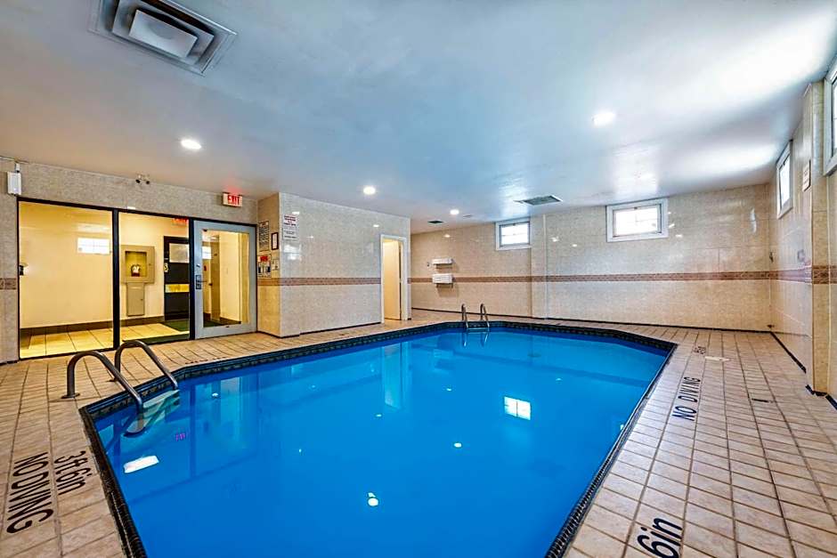 Quality Inn Downtown Inner Harbour