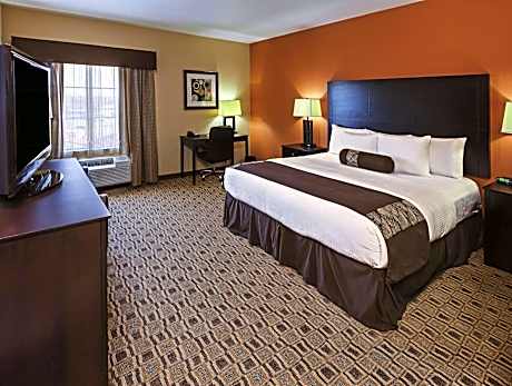 Deluxe King Room with Bath Tub - Mobility Accessible/Non-Smoking