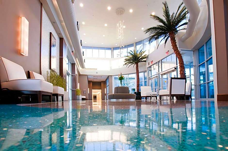 Oasis Hotel & Conv. Center, Ascend Hotel Collection
