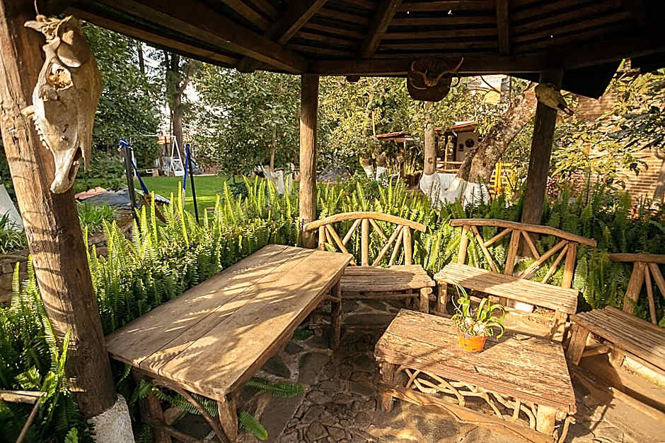 Htl & Villas Las Glorias Mazamitla, céntricas, parking, jardín