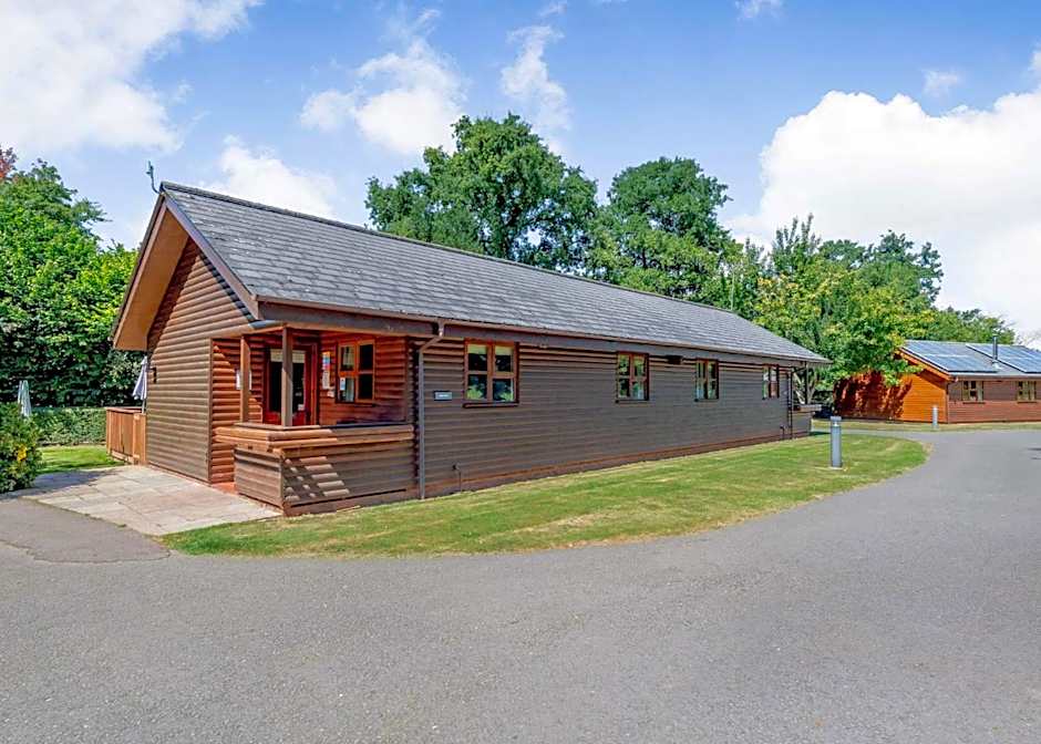 Ford Farm Lodges