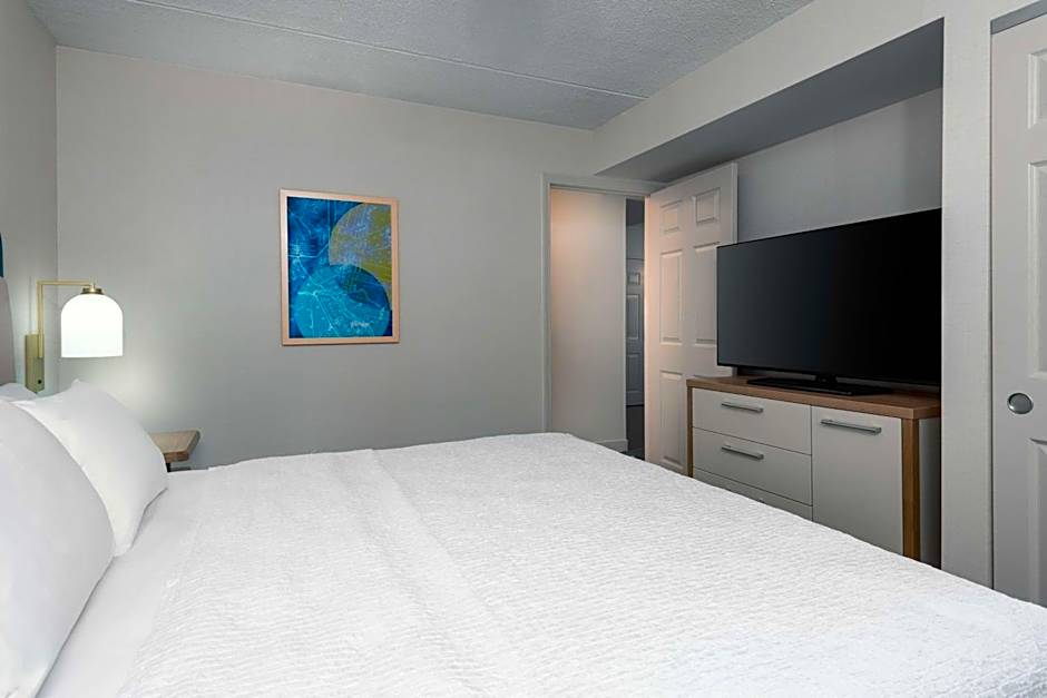 Homewood Suites By Hilton Buffalo-Airport