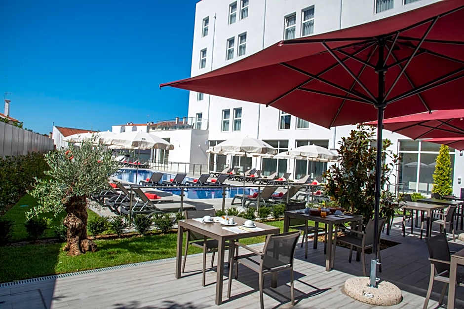 Luna Hotel de Tábua