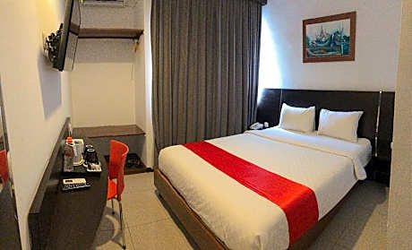 Smart Single Room - Non-Smoking