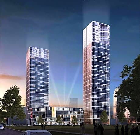 LONGYAN JINGHUA FLIPORT HOTEL