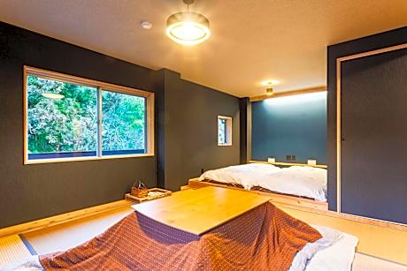 Quadruple Room with Bathroom