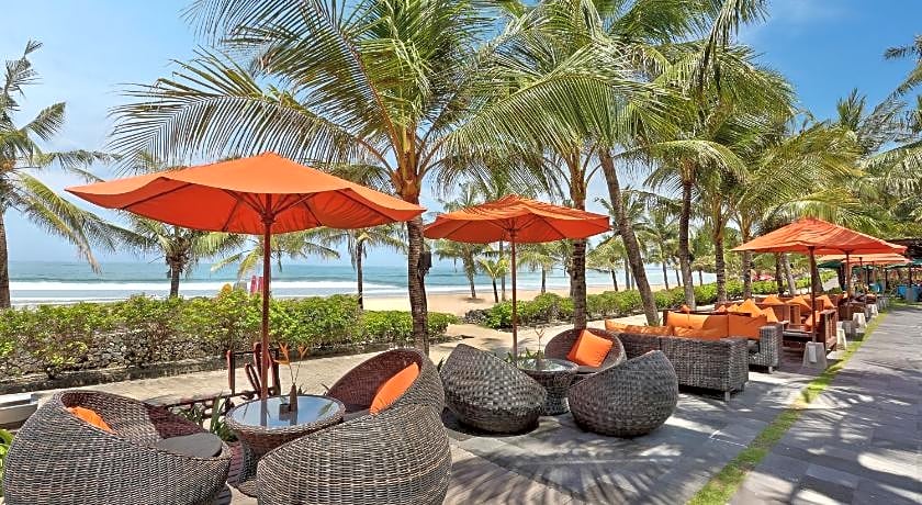 Legian Beach Hotel