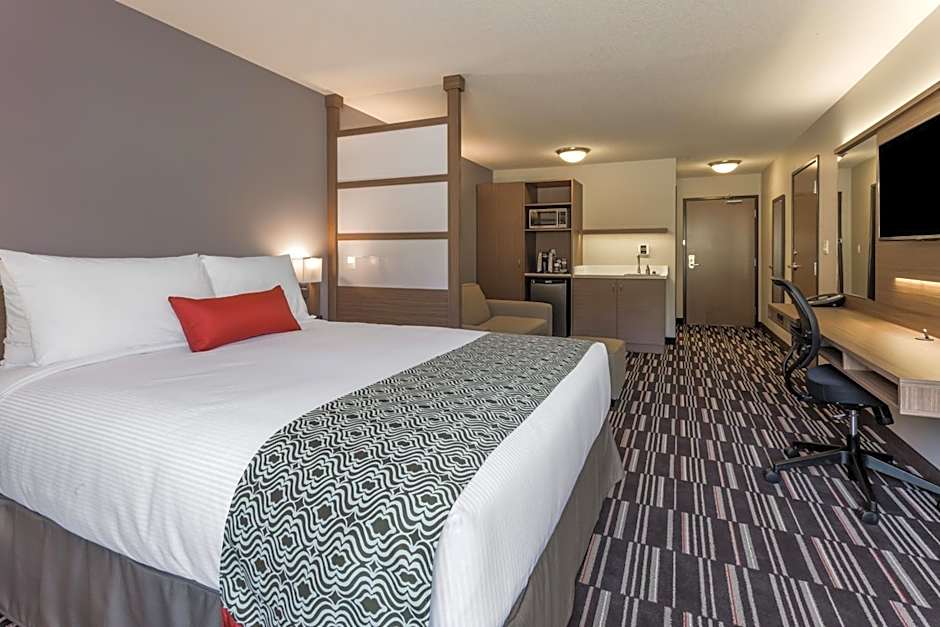 Microtel Inn & Suites By Wyndham Kitimat