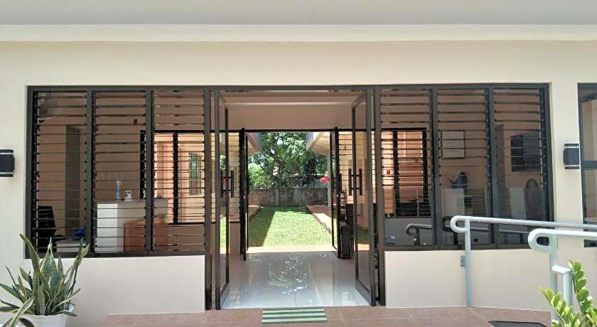 Claytown Pension House