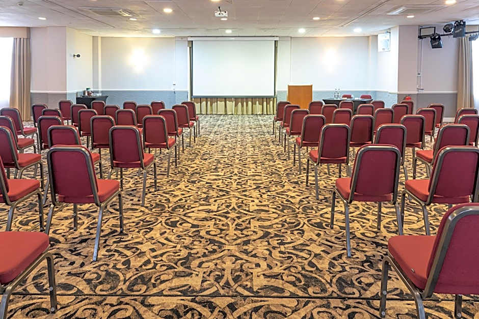 Holiday Inn Rotherham-Sheffield M1Jct.33 By IHG