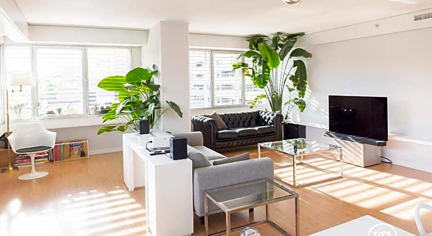 Apartmentos Eurobuilding 2