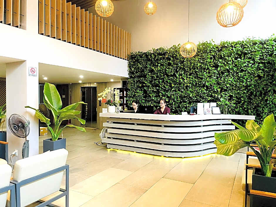 Royal Dragon Boutique Hotel