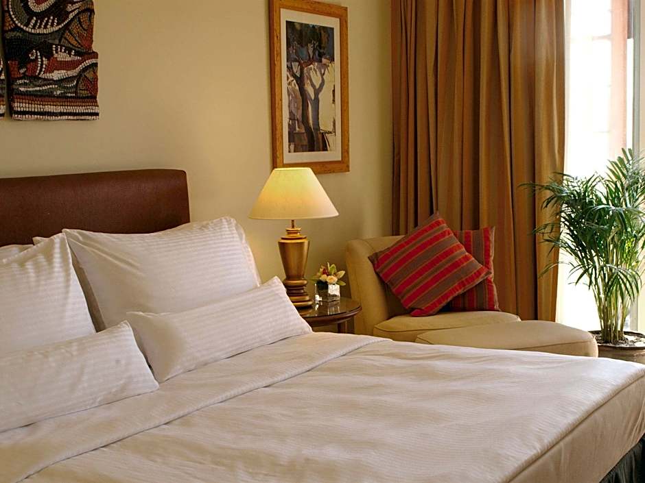 Photo 1 of 7 of Deluxe 1 King Bed