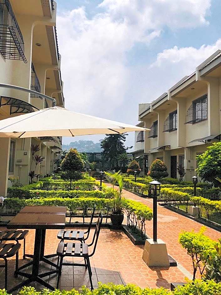 Baguio Holiday Villas