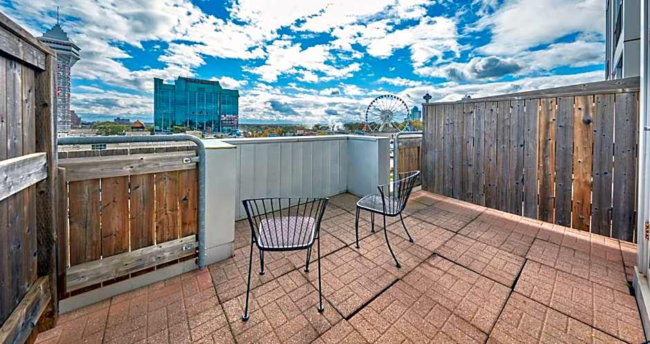 The Falls Hotel & Inn