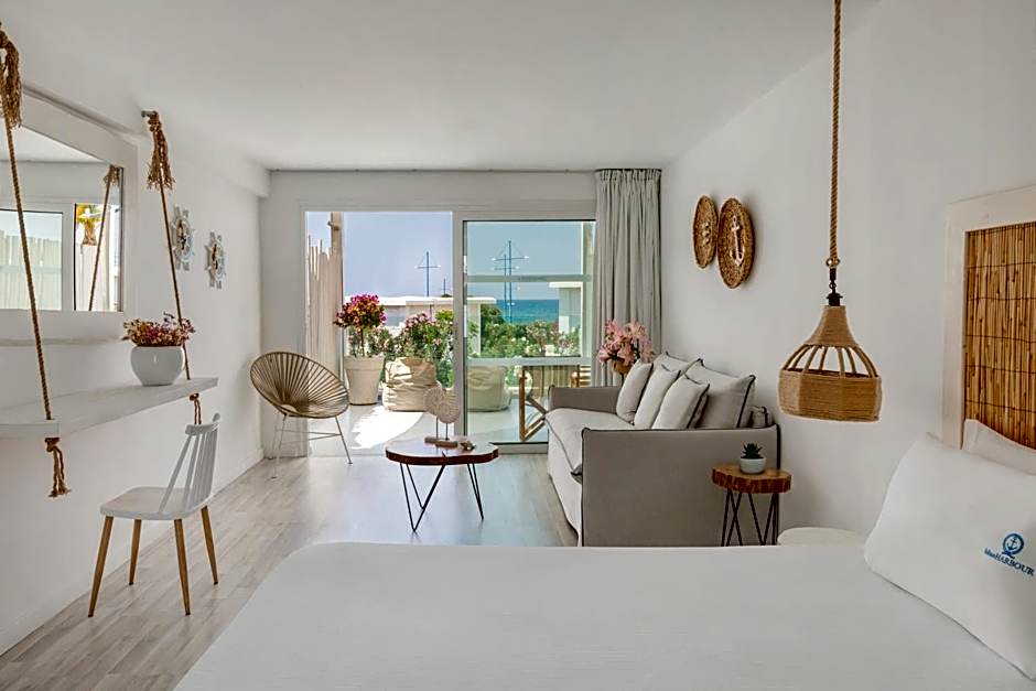 Blue Harbour Boutique