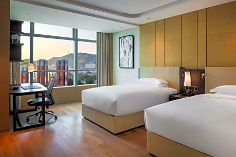Suite King Size Bed