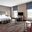 Hampton Inn By Hilton and Suites at Wisconsin Dells Lake Delton WI