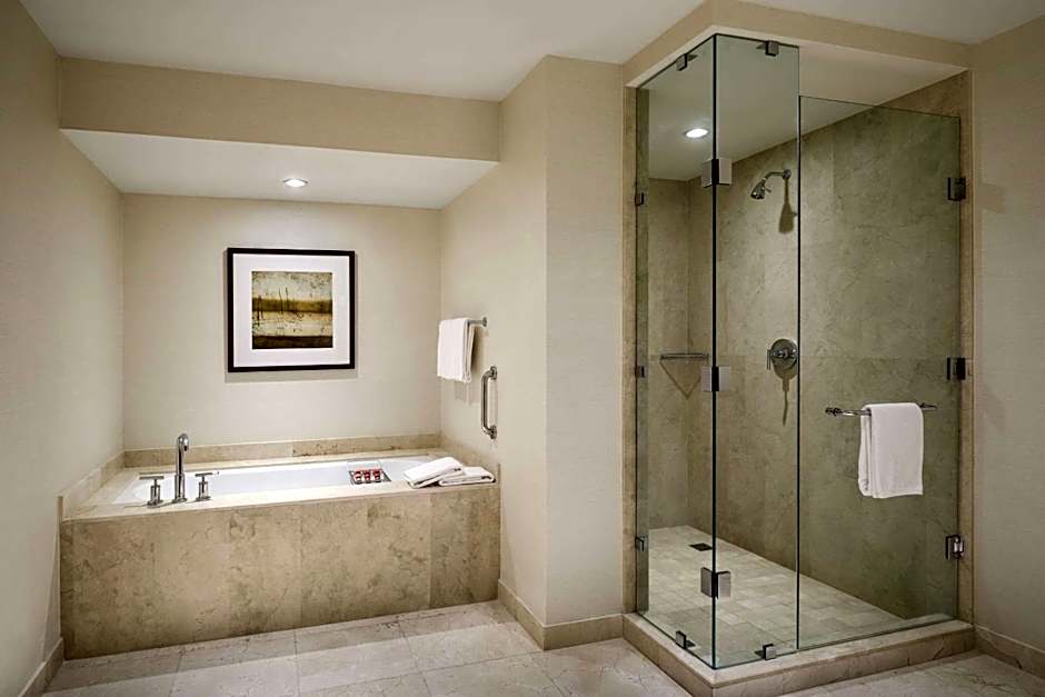 Bristol Panama, a Registry Collection Hotel