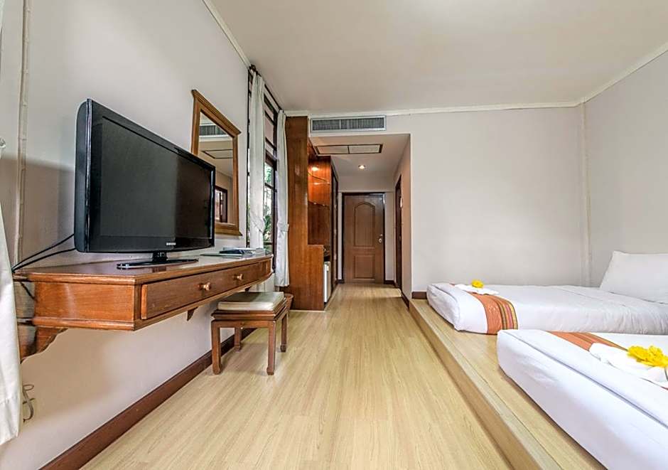 Photo 1 of 6 of Standard 1 Double Bed or 2 Beds