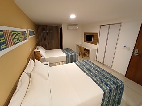 DOUBLE FAMILY WITH 2 DOUBLE BEDS