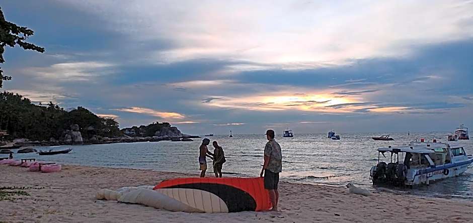 Save Bungalow Koh Tao