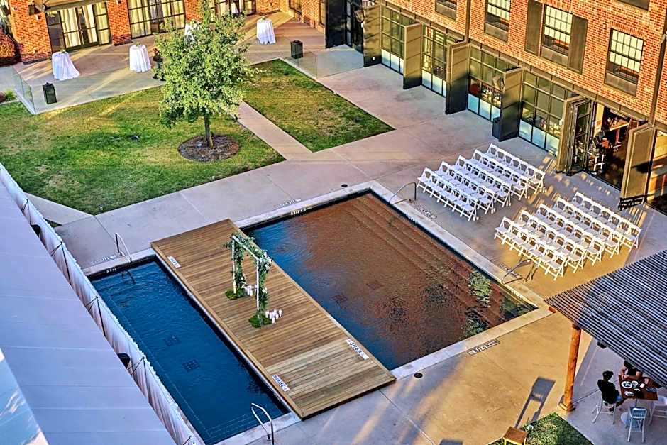 NYLO Las Colinas Hotel, Tapestry Collection by Hilton