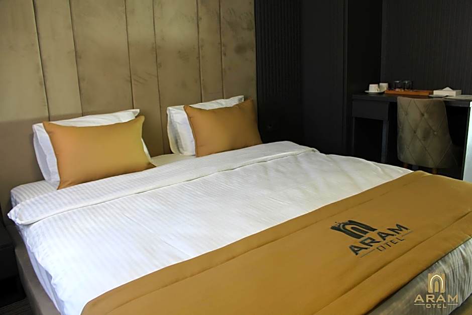 Aram Otel