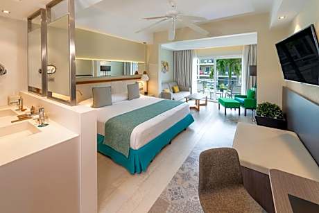 Superior Junior Suite