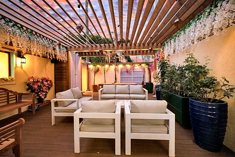 Millwood Inn And Suites