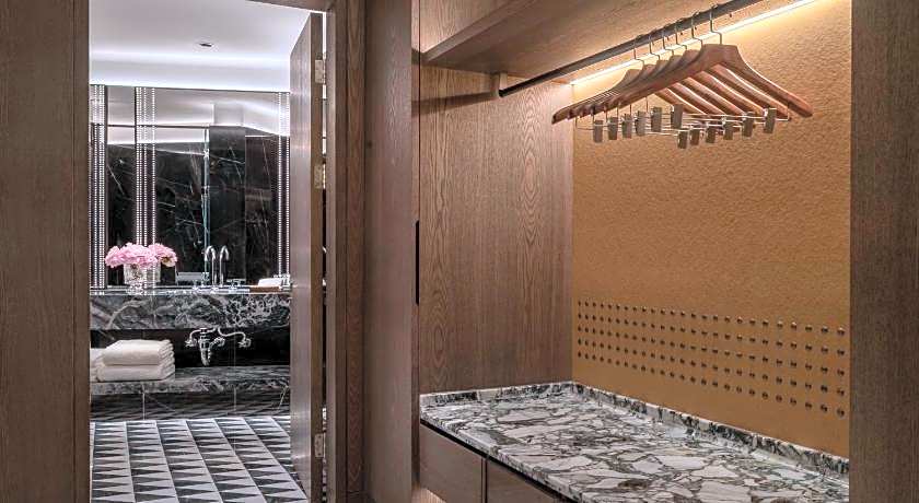 Conrad By Hilton Urumqi