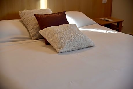 Single Room - Early Booking