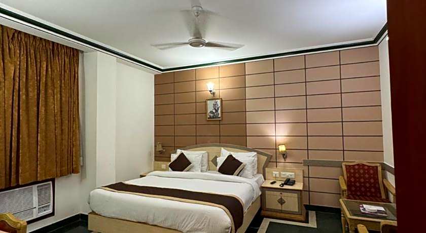 Hotel Melrose Inn By Excellent Hospitality 