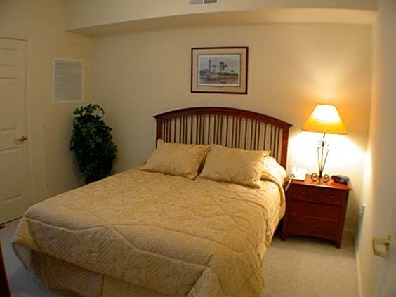 Riverview Suites at Water Street Center