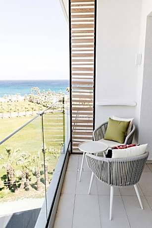 Superior Double or Twin Room Side Sea View