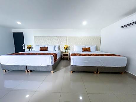 Deluxe Quadruple Room