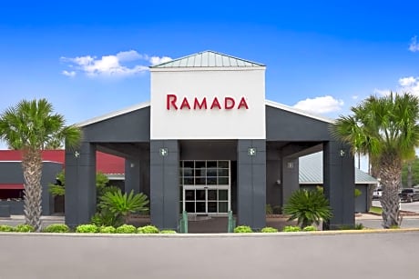 Ramada by Wyndham Del Rio