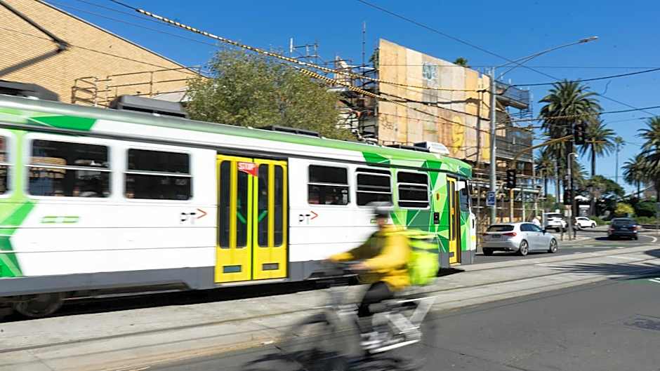 Cosmopolitan Hotel and Apartments